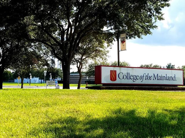 Photo of College of the Mainland