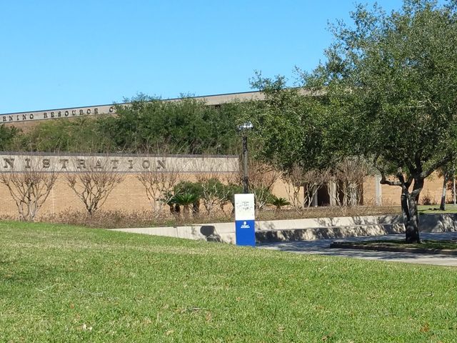 Photo of College of the Mainland