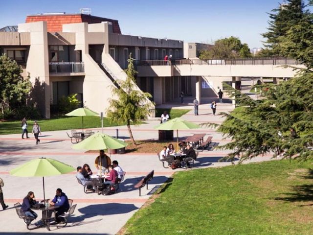 Photo of College of Alameda