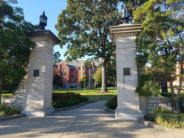 Photo of Columbia College