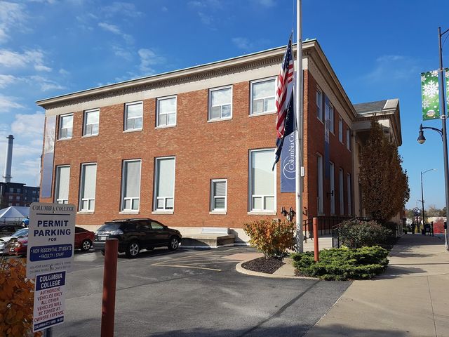 Photo of Columbia College