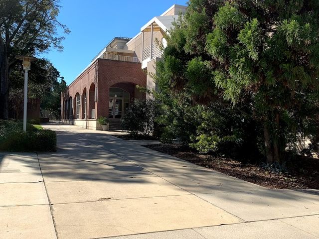Photo of Columbia College