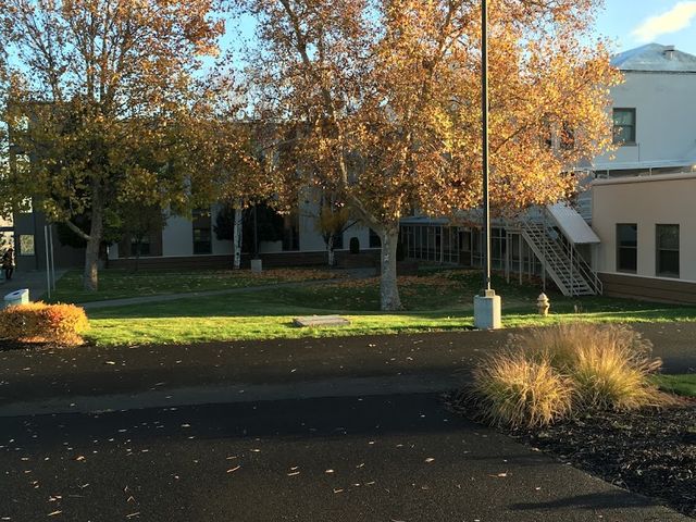 Photo of Columbia Gorge Community College