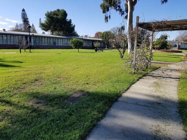 Photo of Compton College