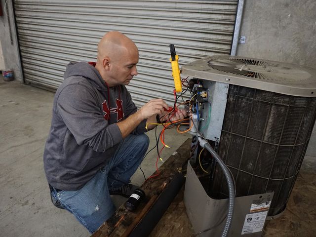 Photo of Capstone College