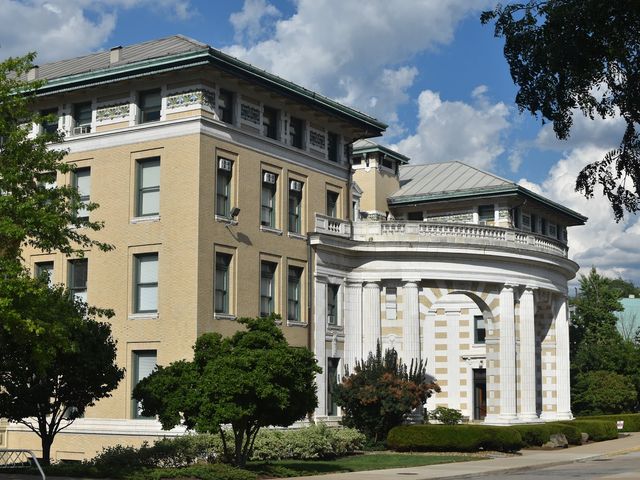 Photo of Carnegie Mellon University