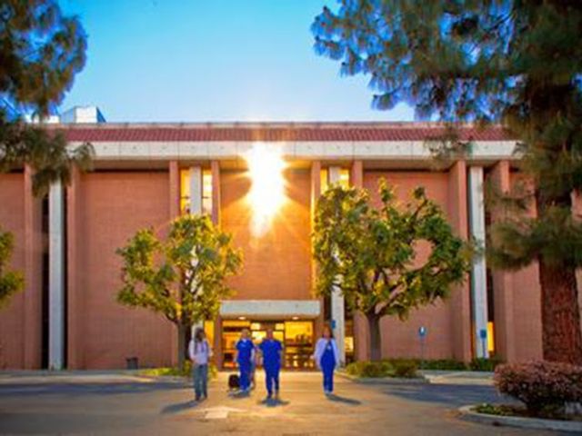 Photo of Casa Loma College-Van Nuys