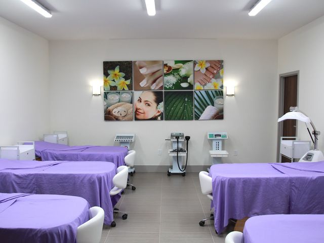 Photo of Celebrity School of Beauty - Hialeah