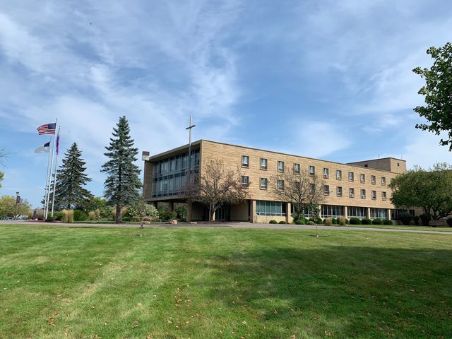Photo of Crown College