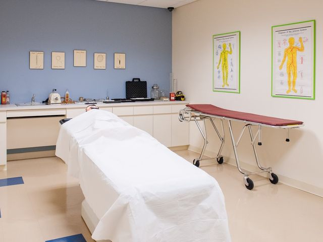 Photo of American Academy McAllister Institute of Funeral Service