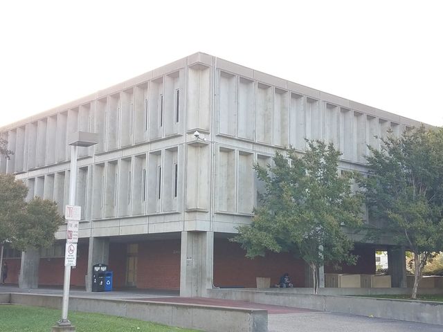 Photo of American River College