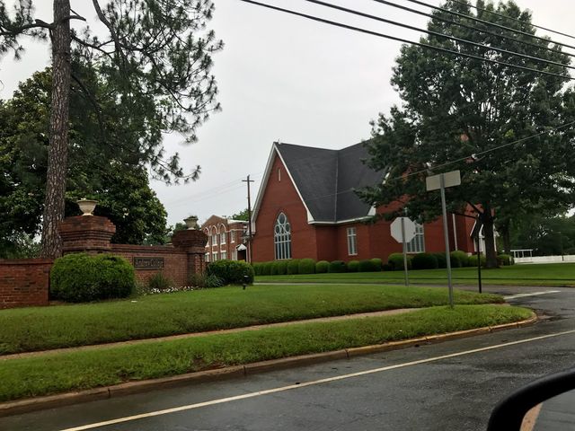 Photo of Andrew College