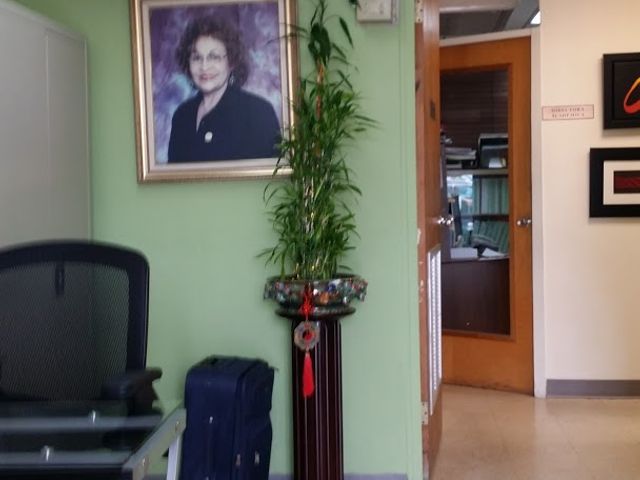 Photo of Academia Serrant Inc