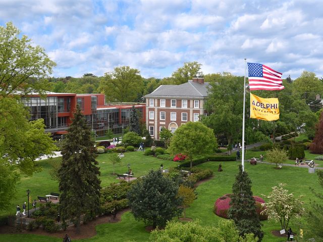 Photo of Adelphi University