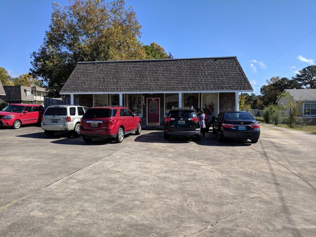 Photo of Alabama State College of Barber Styling