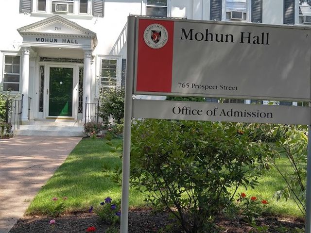 Photo of Albertus Magnus College