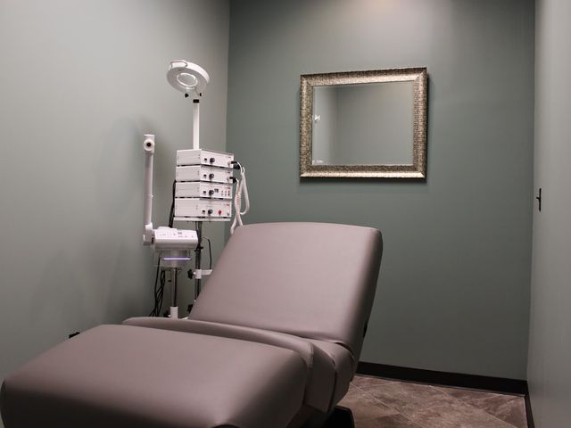 Photo of Alexander Paul Institute of Hair Design