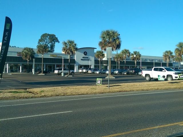 Photo of Aveda Arts & Sciences Institute-Lafayette