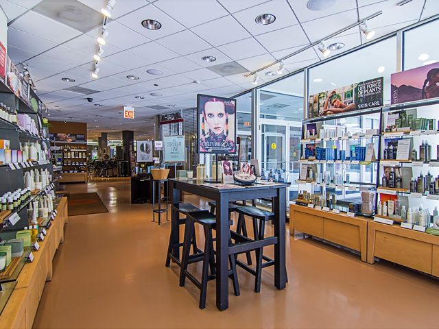 Photo of Aveda Institute-Chicago