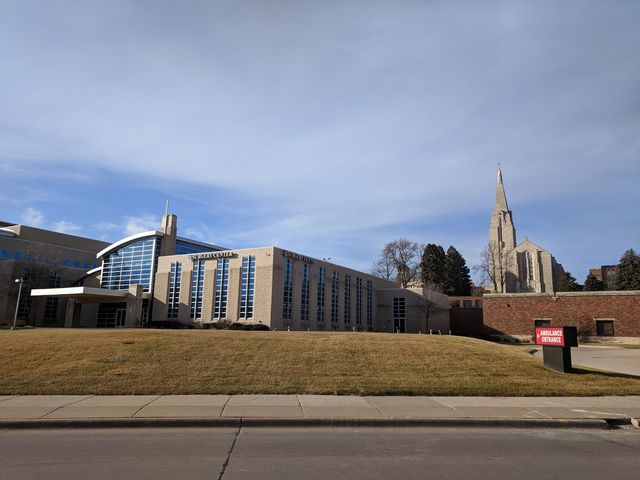 Photo of Avera Sacred Heart Hospital