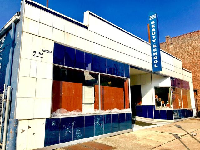 Photo of Award Beauty School