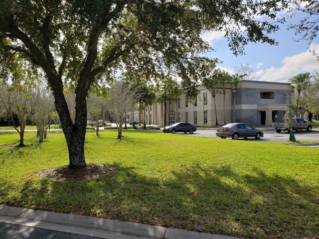 Photo of Barry University Law School