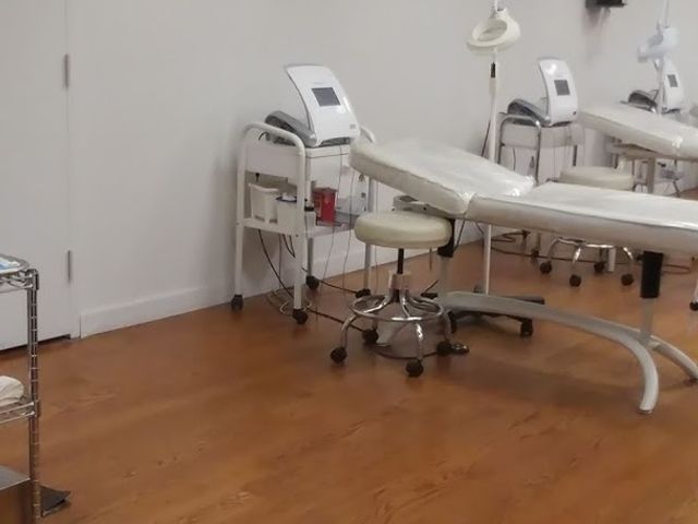 Photo of Berkowits School of Electrolysis