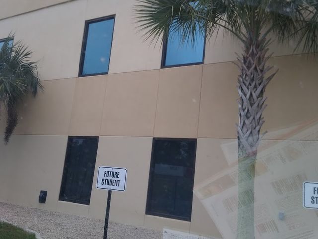 Photo of Blue Cliff College-Gulfport
