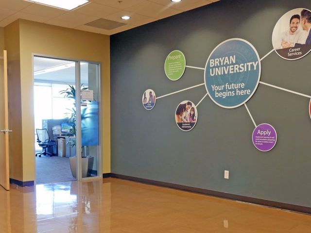 Photo of Bryan University
