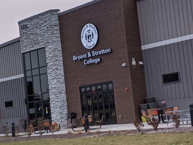 Photo of Bryant & Stratton College-Racine