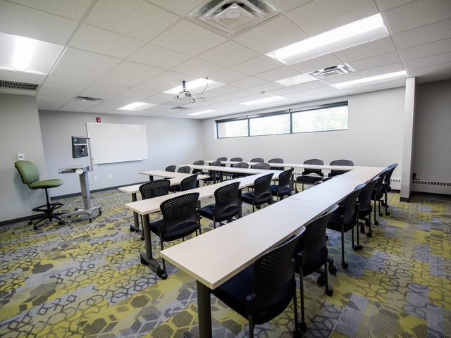 Photo of Bryant & Stratton College-Solon