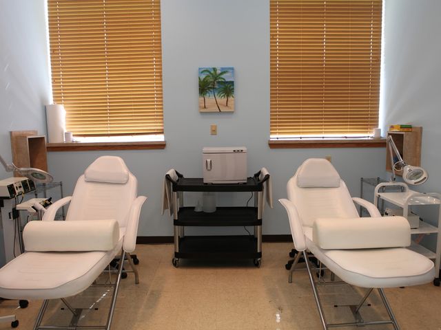 Photo of Broken Arrow Beauty College-Broken Arrow