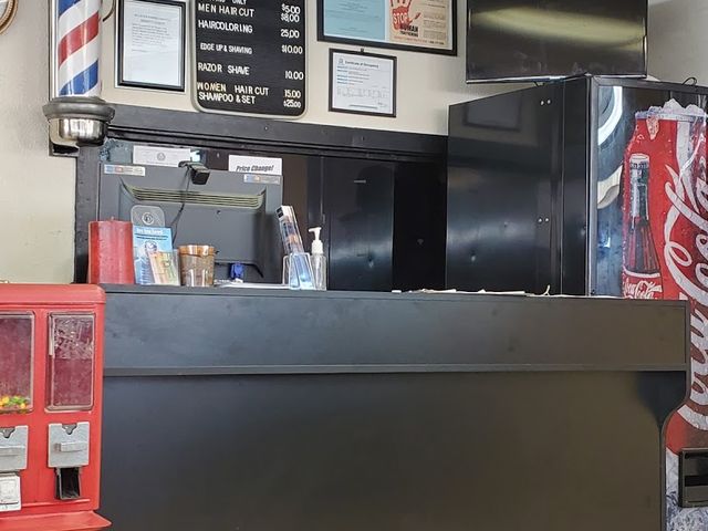 Photo of Buckner Barber School