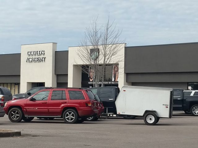 Photo of Gould's Academy