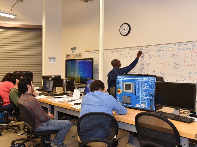 Photo of Galveston College - Charlie Thomas Family Applied Technology Center