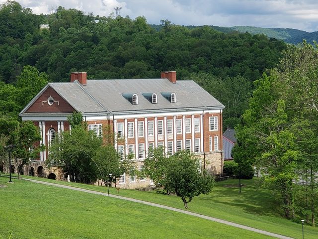 Photo of Davis & Elkins College