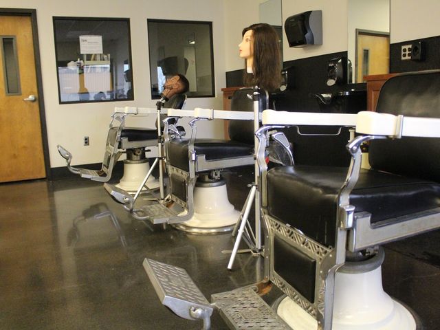 Photo of Dayton Barber College