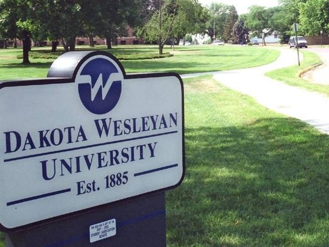 Photo of Dakota Wesleyan University