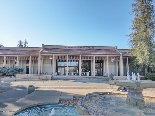 Photo of De Anza College