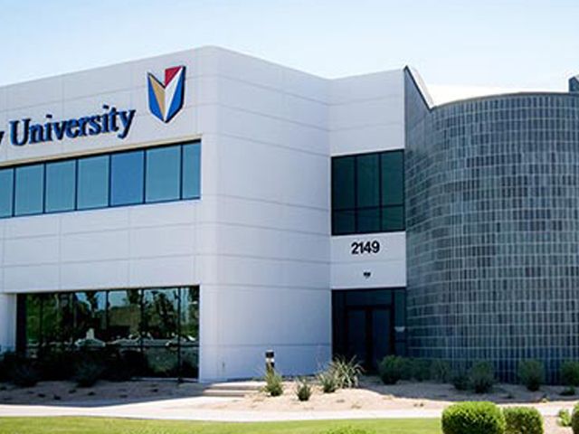 Photo of DeVry University-Arizona