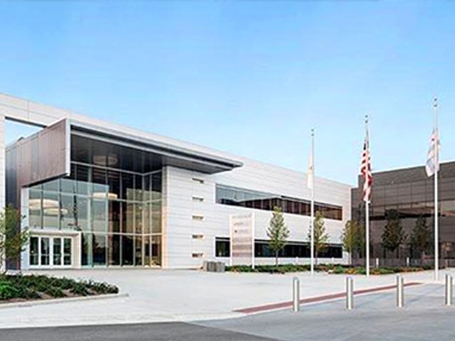 Photo of DeVry University-Illinois