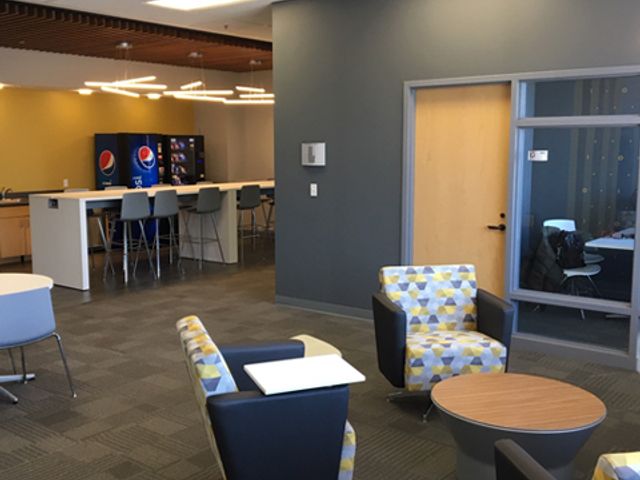 Photo of DeVry University-Indiana