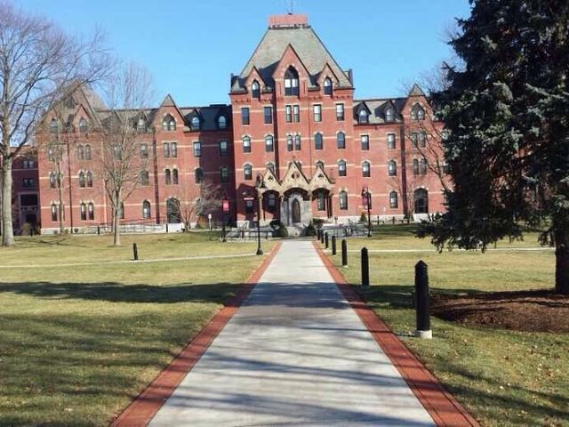 Photo of Dean College