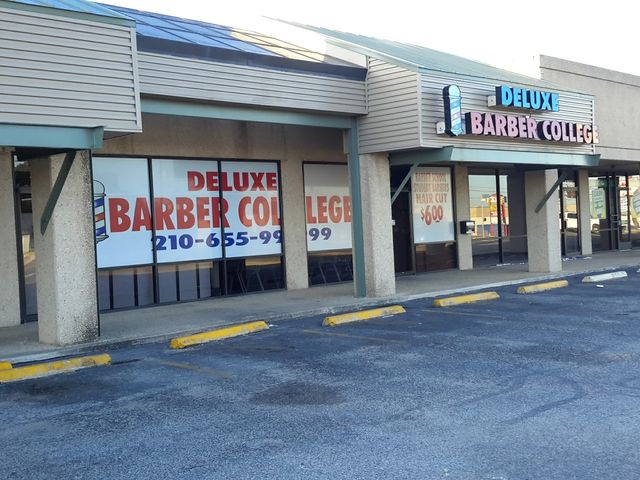 Photo of Deluxe Barber College