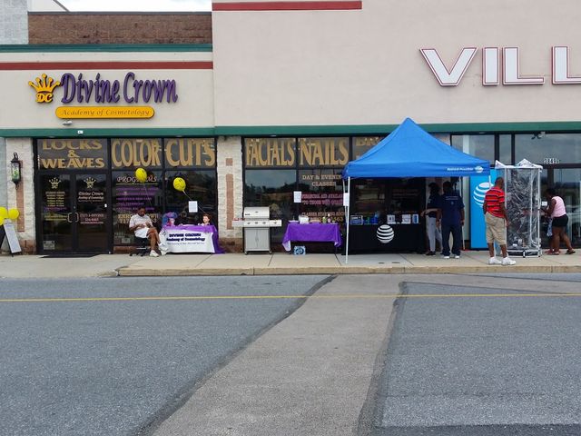 Photo of Divine Crown Barber & Beauty Academy