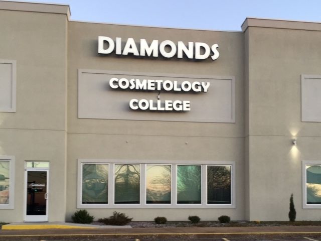 Photo of Diamonds Cosmetology College