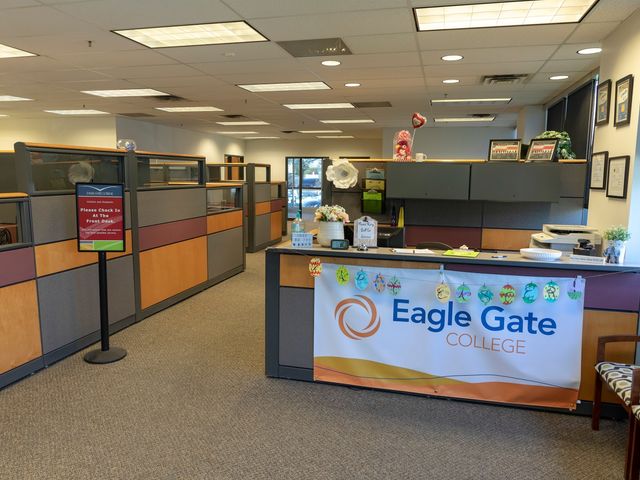 Photo of Eagle Gate College-Murray