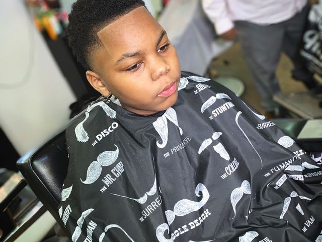 Photo of eClips School of Cosmetology and Barbering