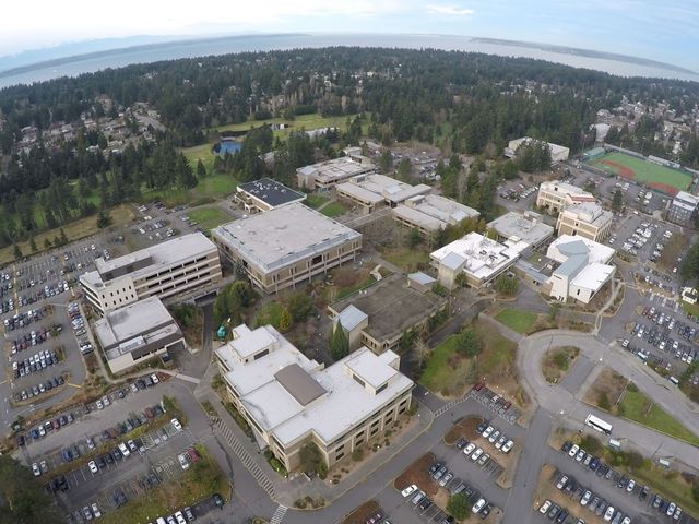 Photo of Edmonds Community College