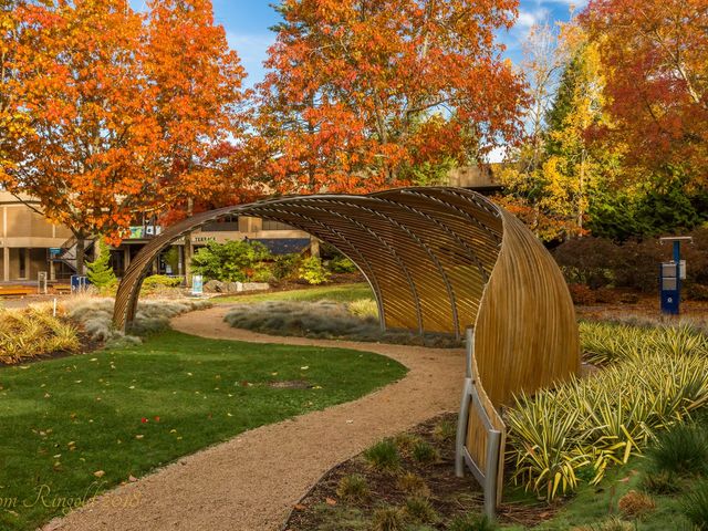 Photo of Edmonds Community College